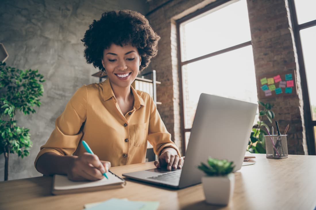 Woman learning online